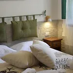 Da Silvia, A Due Passi Dal Mare